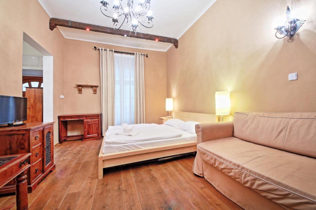 Rose Antique Apartment Prag Exterior foto