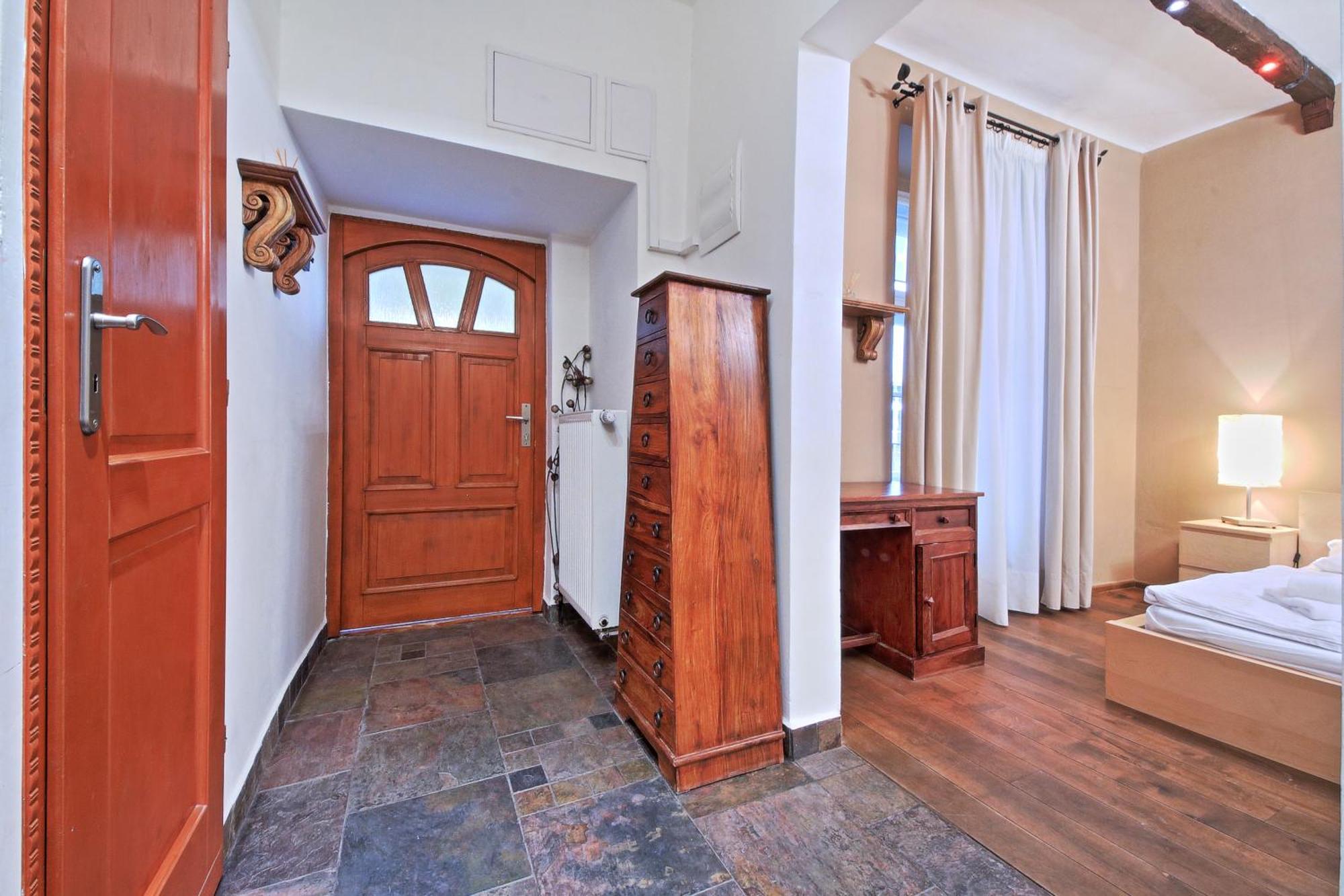 Rose Antique Apartment Prag Exterior foto